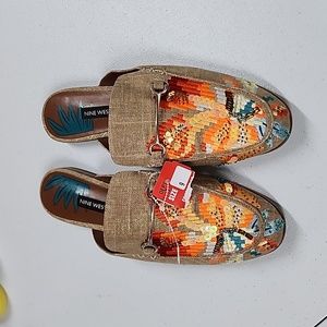 9 West Tropical Mules